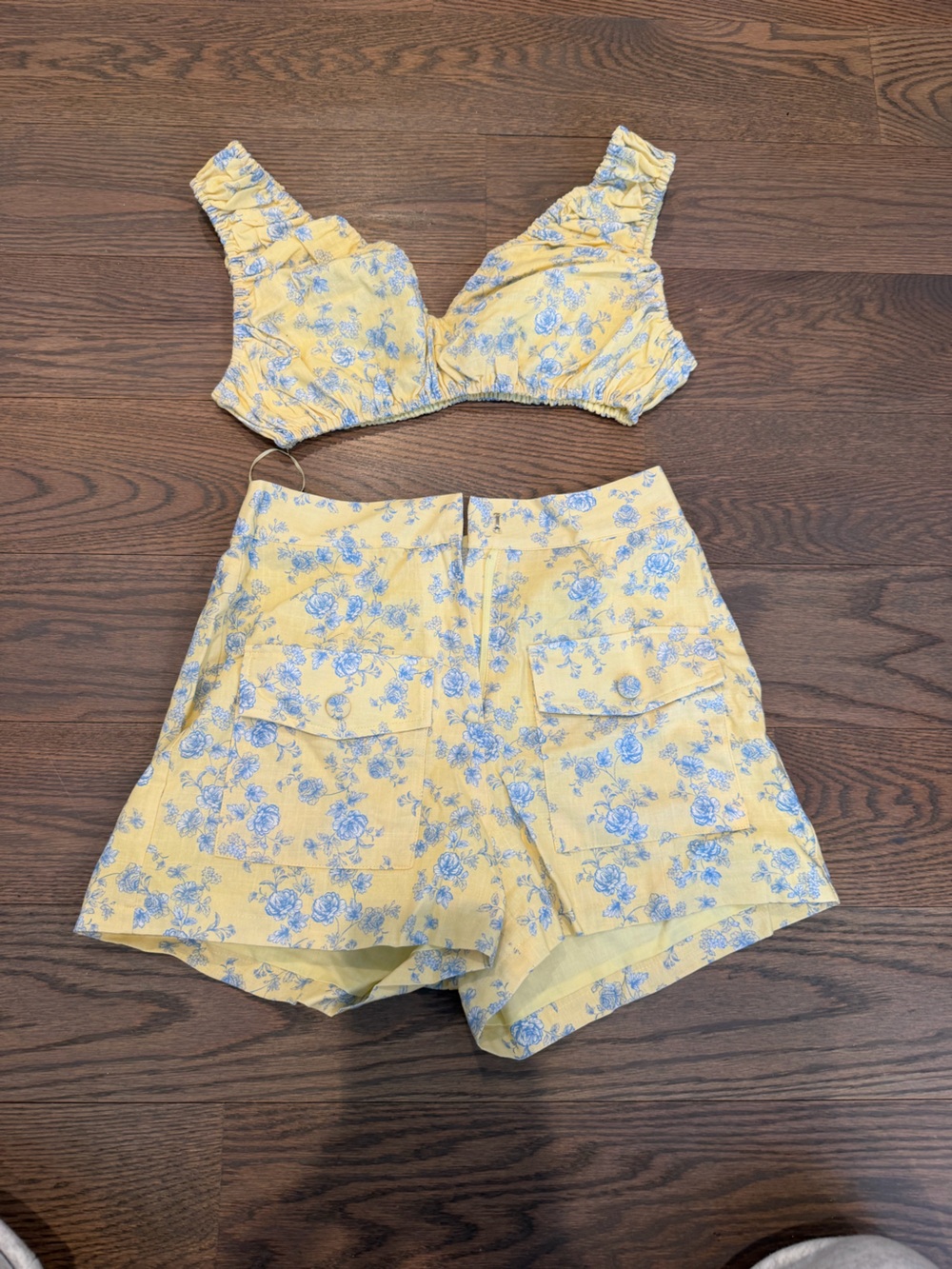 High Waist Floral Print Shorts - Yellow - Picture 1 of 3